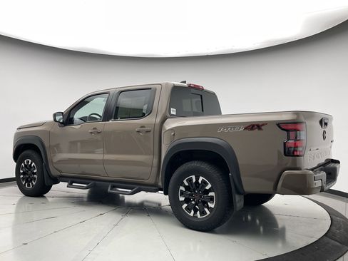 Used 2024 Nissan Frontier PRO-4X w/ Technology Package AWD/4WD image 3
