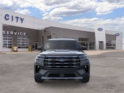 New 2026 Ford Explorer Active AWD/4WD image 2