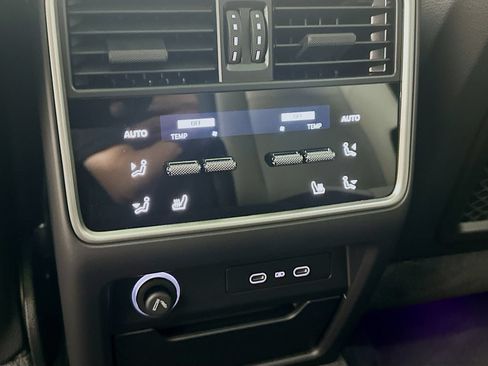 New 2026 Porsche Cayenne S AWD/4WD image 38