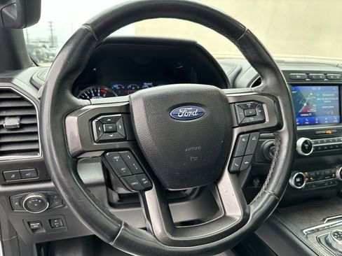 Used 2021 Ford Expedition Limited image 28
