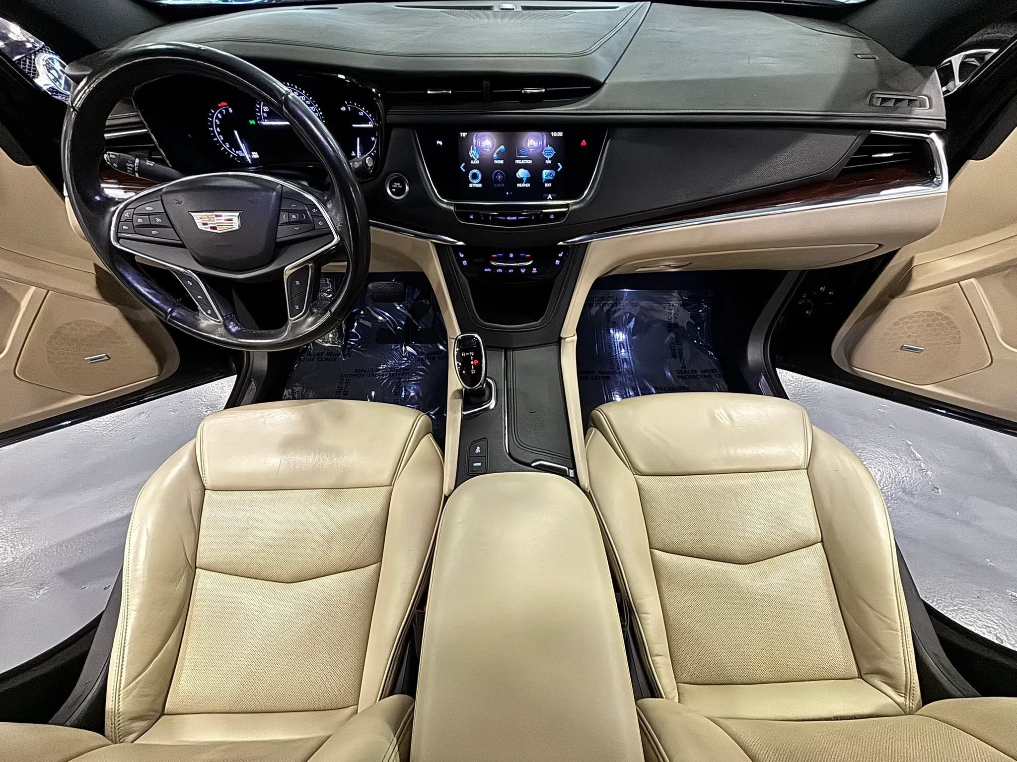 Used 2018 Cadillac XT5 Premium Luxury FWD image 26