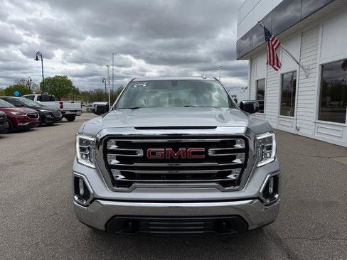 Certified 2022 GMC Sierra 1500 SLT AWD/4WD image 2