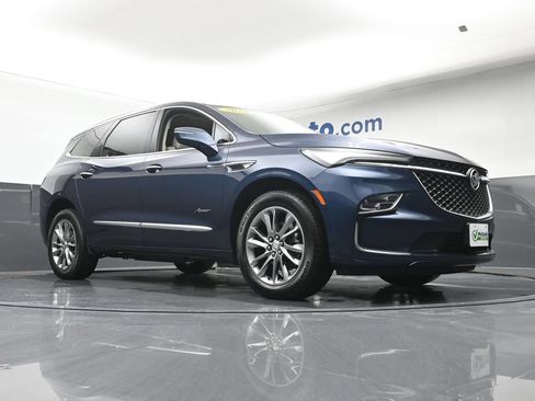 Used 2024 Buick Enclave Avenir w/ Avenir Technology Package AWD/4WD image 27