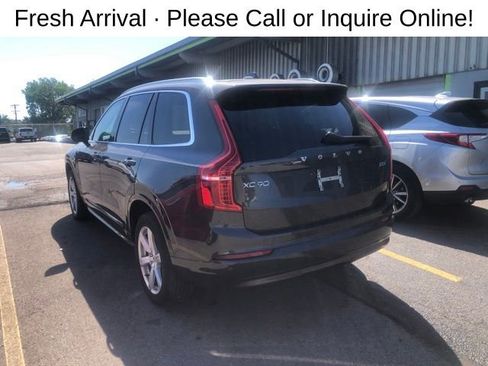 Used 2023 Volvo XC90 B5 Core AWD/4WD image 3