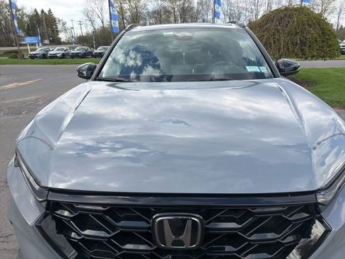 Used 2025 Honda CR-V Sport image 3