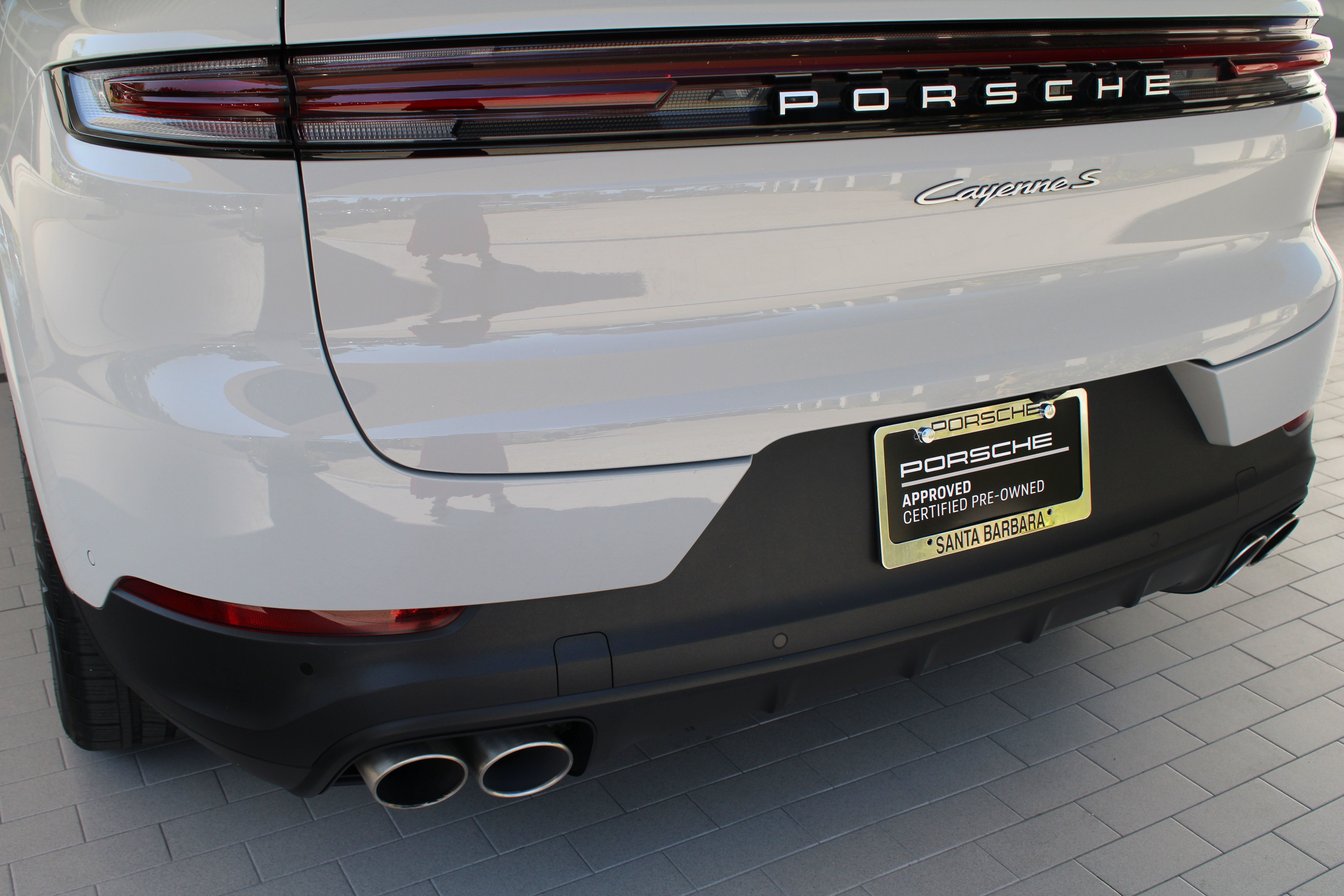 Certified 2025 Porsche Cayenne S AWD/4WD image 13