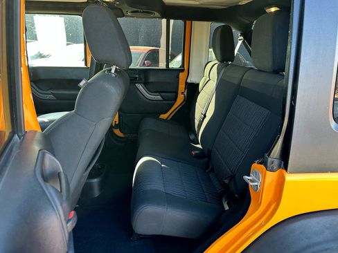 Used 2012 Jeep Wrangler Unlimited Sport image 29