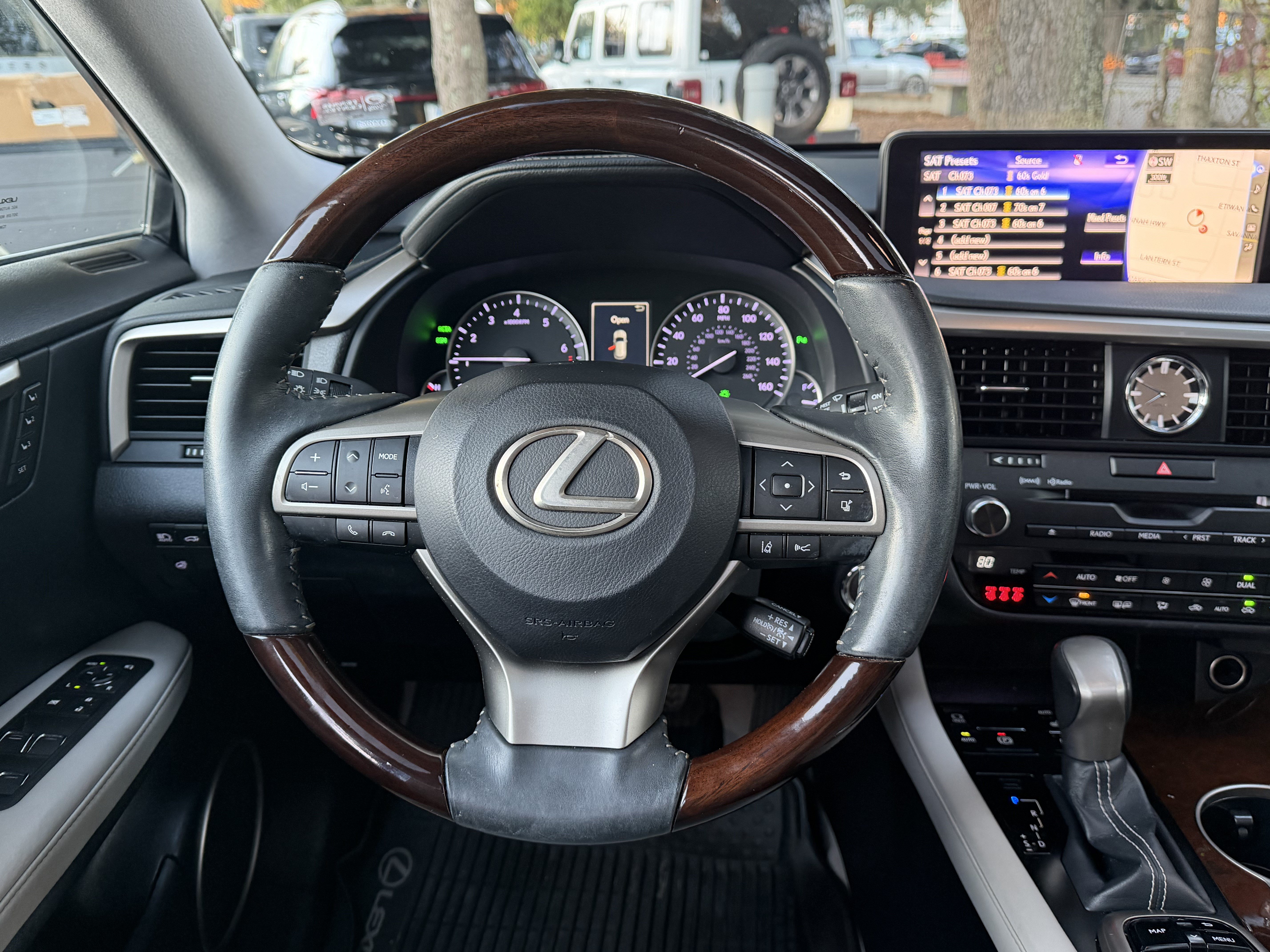 Used 2019 Lexus RX 350 FWD w/ Navigation Package image 33
