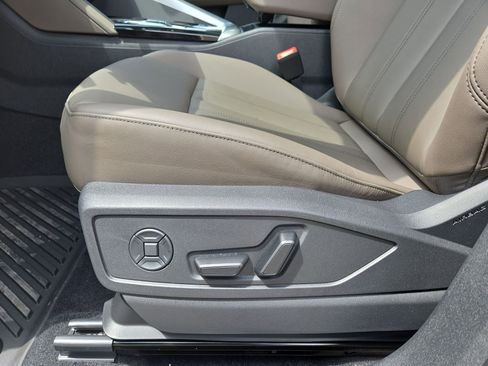 New 2026 Audi Q5 Premium AWD/4WD image 17