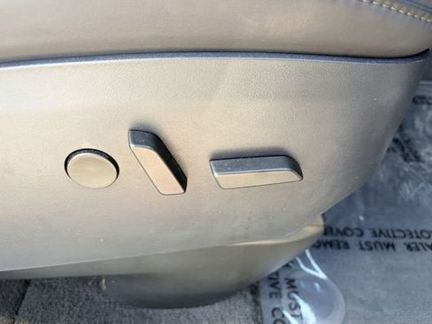 Used 2020 Tesla Model X Long Range image 19