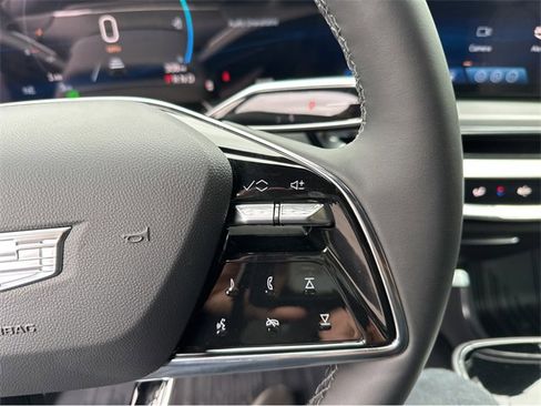 New 2025 Cadillac Lyriq Sport image 21
