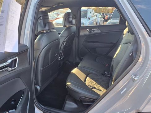 Used 2025 Kia Sportage X-Line image 26