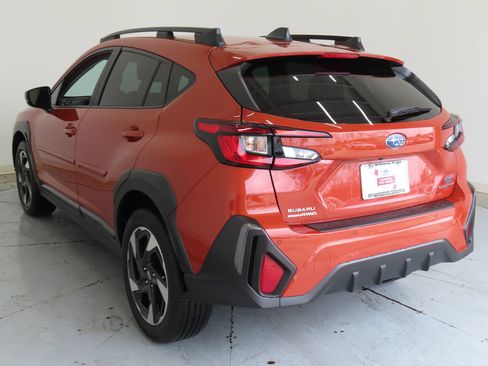 Used 2025 Subaru Crosstrek 2.5i Limited w/ Crosstrek Mirror Package AWD/4WD image 6