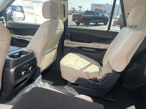 New 2024 Ford Expedition Max Platinum AWD/4WD image 14