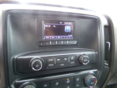 Used 2017 Chevrolet Silverado 1500 W/T RWD image 19