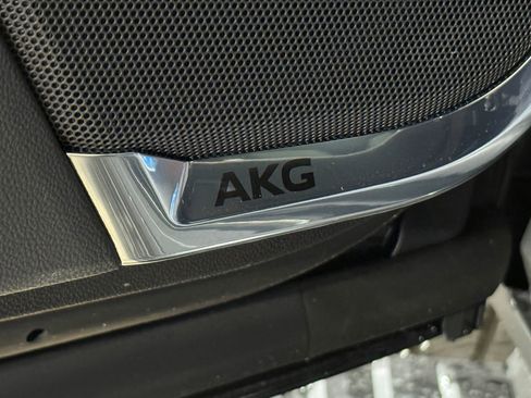 New 2026 Cadillac Escalade ESV Luxury image 22