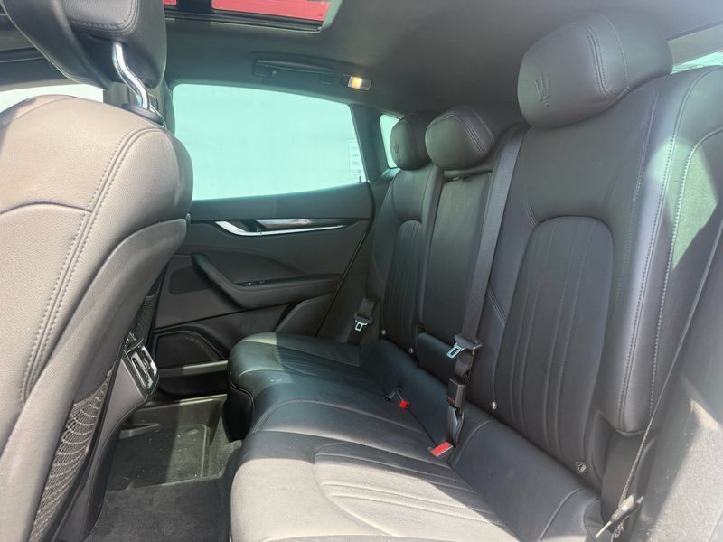 Used 2020 Maserati Levante S AWD/4WD image 50