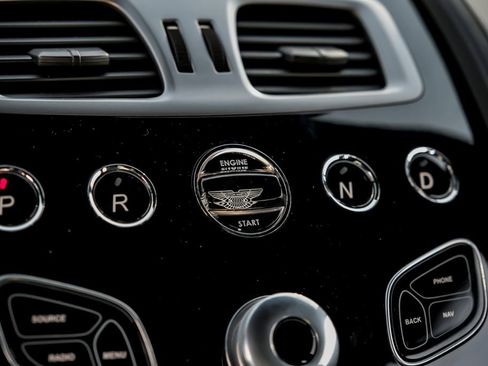 Used 2016 Aston Martin Rapide S image 25