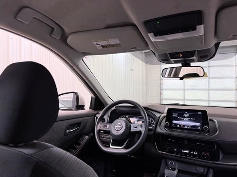 Used 2023 Nissan Rogue SV AWD/4WD image 27