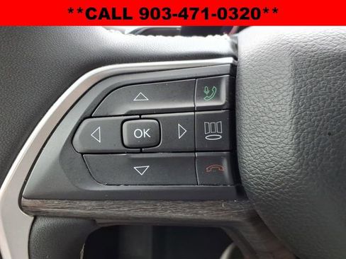 Used 2024 Jeep Grand Cherokee Limited image 24