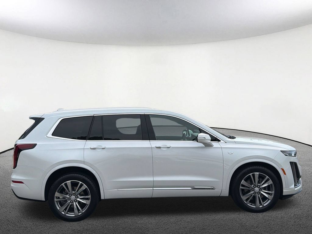 Certified 2024 Cadillac XT6 Premium Luxury AWD/4WD image 21