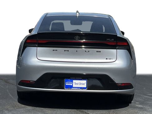 Used 2023 Toyota Prius XLE image 23