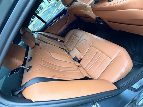 Used 2019 BMW 540i xDrive w/ Convenience Package AWD/4WD image 27