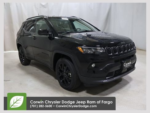 New 2026 Jeep Compass Latitude AWD/4WD image 1