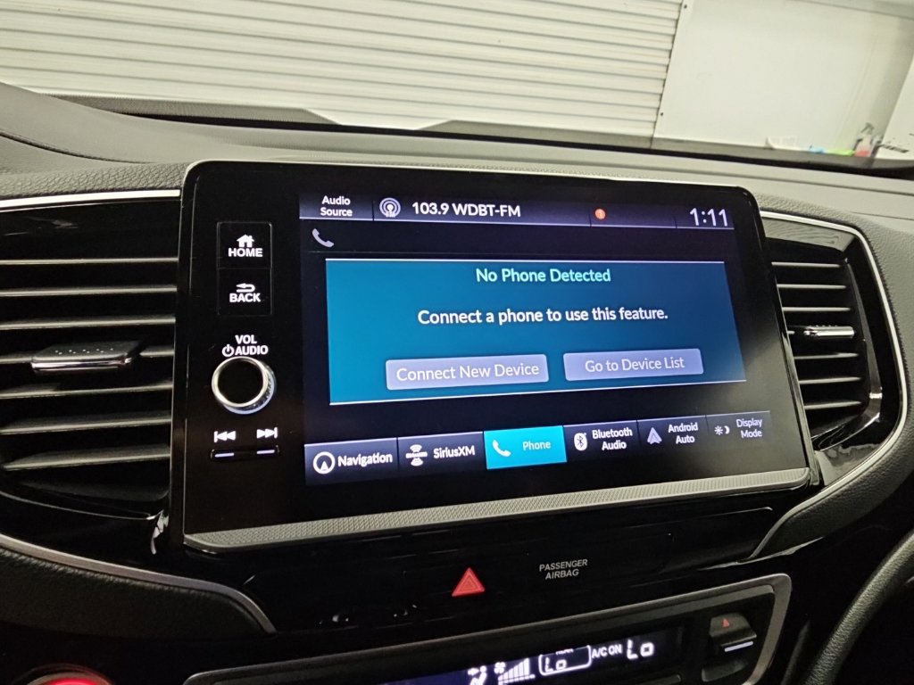 Used 2025 Honda Ridgeline Black Edition image 16