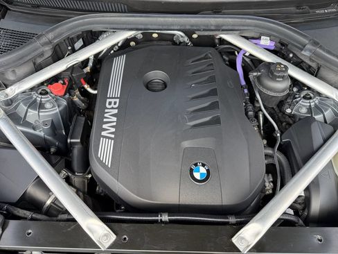 Used 2024 BMW X5 xDrive40i w/ M Sport Package AWD/4WD image 37