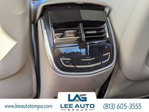 Used 2016 Cadillac XTS Premium image 13