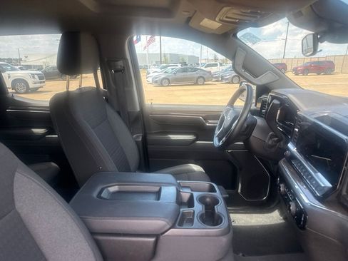 Used 2023 Chevrolet Silverado 1500 LT AWD/4WD image 30