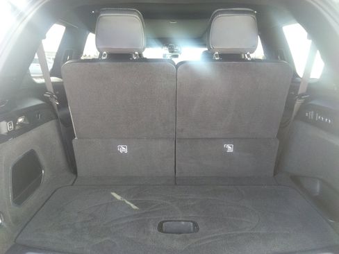 Used 2021 Jeep Grand Cherokee L Overland w/ Luxury Tech Group IV image 8