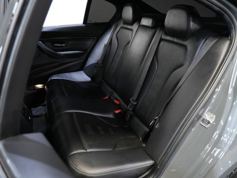 Used 2018 BMW M3 image 37