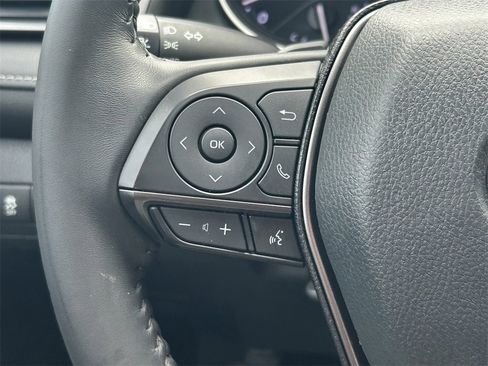 Used 2023 Toyota Camry SE image 32