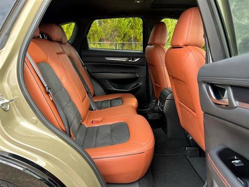 Used 2024 MAZDA CX-5 Carbon Edition image 40