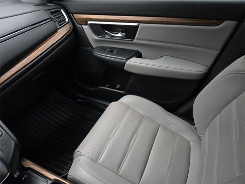 Used 2021 Honda CR-V Touring image 25