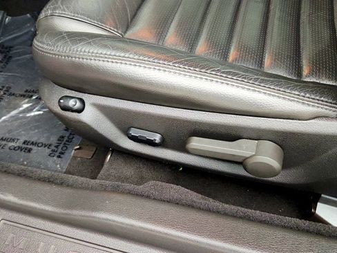 Used 2009 Ford Mustang GT RWD image 11