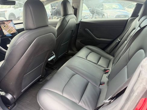 Used 2019 Tesla Model 3 Standard Range Plus RWD image 12
