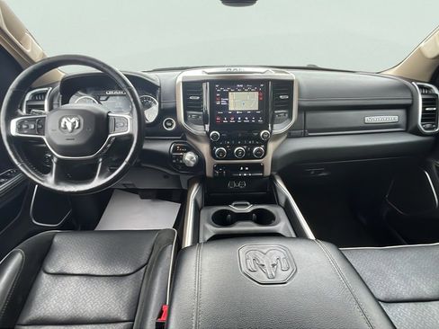 Used 2019 RAM 1500 Laramie image 9