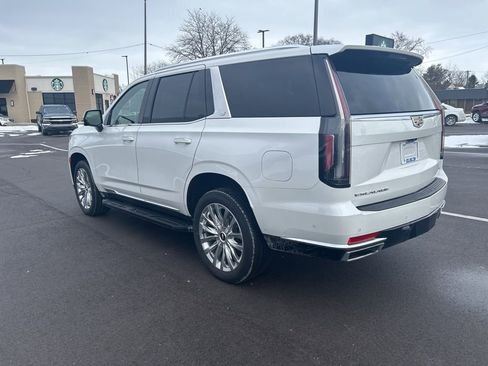 Used 2021 Cadillac Escalade Premium Luxury w/ Performance Package image 7