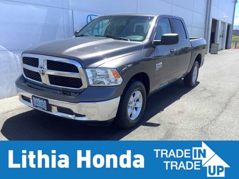 Used 2021 RAM 1500 Classic SLT AWD/4WD image 1