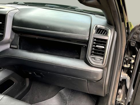 Used 2021 RAM 2500 Limited w/ Night Edition AWD/4WD image 19