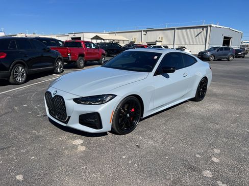 Used 2024 BMW 430i Coupe w/ M Sport Package image 7