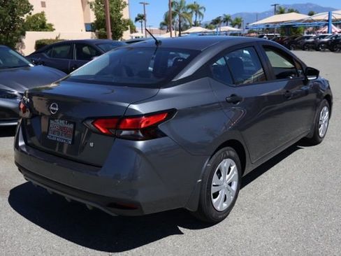 New 2025 Nissan Versa S w/ Trunk Package image 4