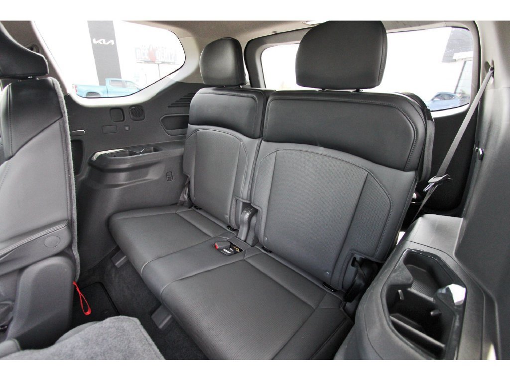 Used 2024 Kia EV9 Light Long Range RWD image 32