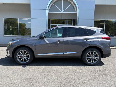 Used 2020 Acura RDX AWD w/ Technology Package image 2