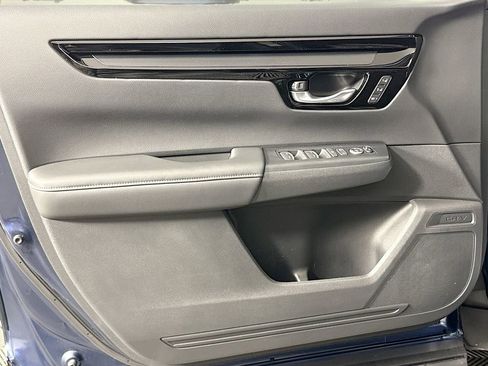 Used 2024 Honda CR-V EX-L image 25