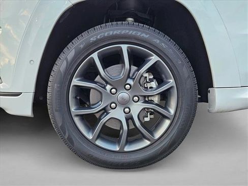 Used 2021 Jeep Grand Cherokee High Altitude image 24