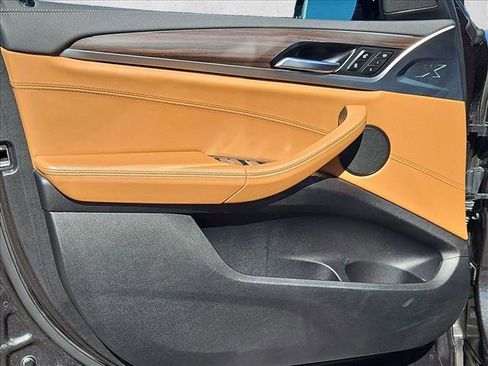 Used 2021 BMW X3 xDrive30i w/ Executive Package image 9